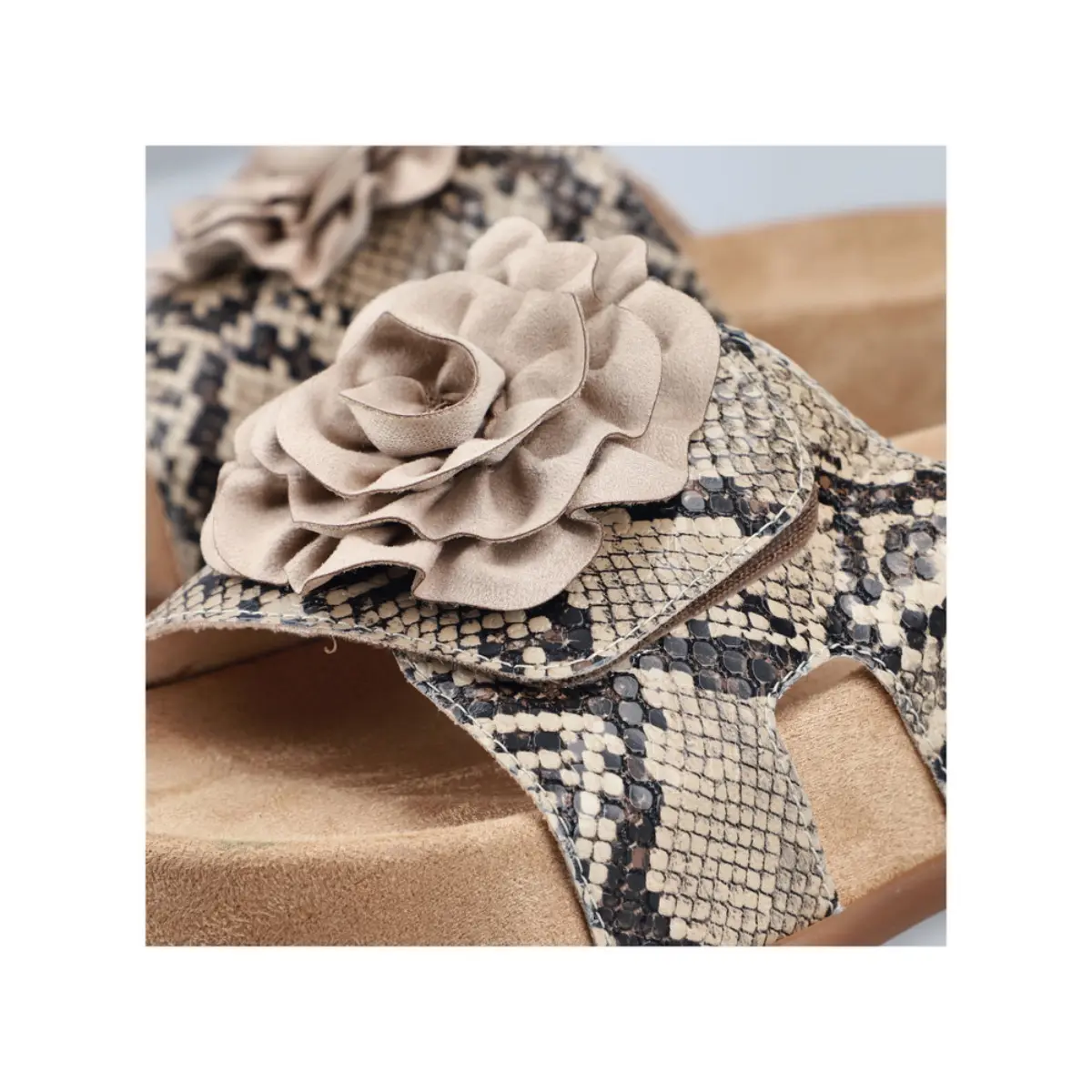 KLAPKI RIEKER V4050/20 BEIGE - obrazek 2